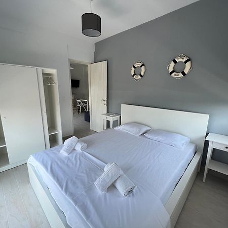 Aparthotel La Casa Al Mare Mola Kaliva Exterior foto