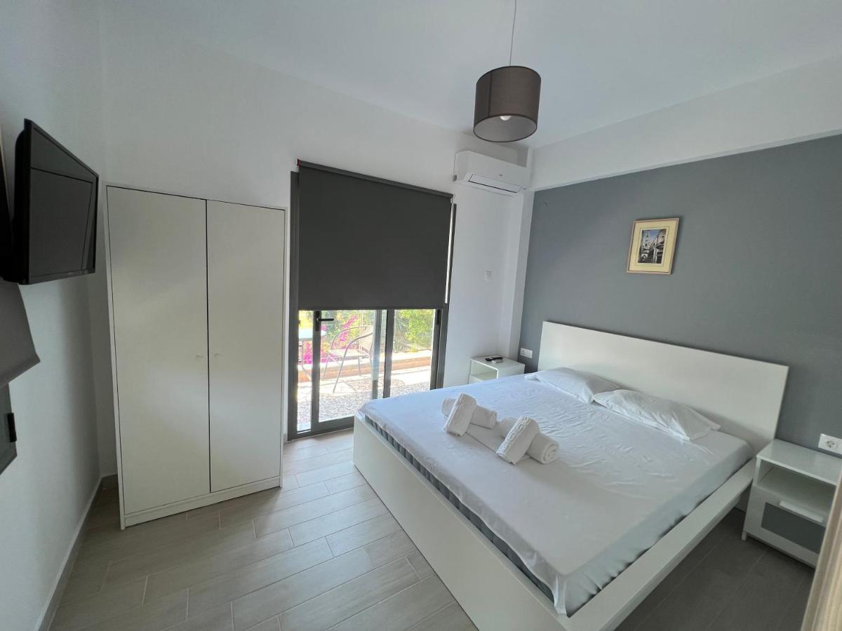 Aparthotel La Casa Al Mare Mola Kaliva Exterior foto